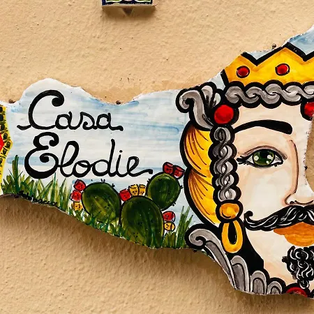 Casa Elodie アパート *